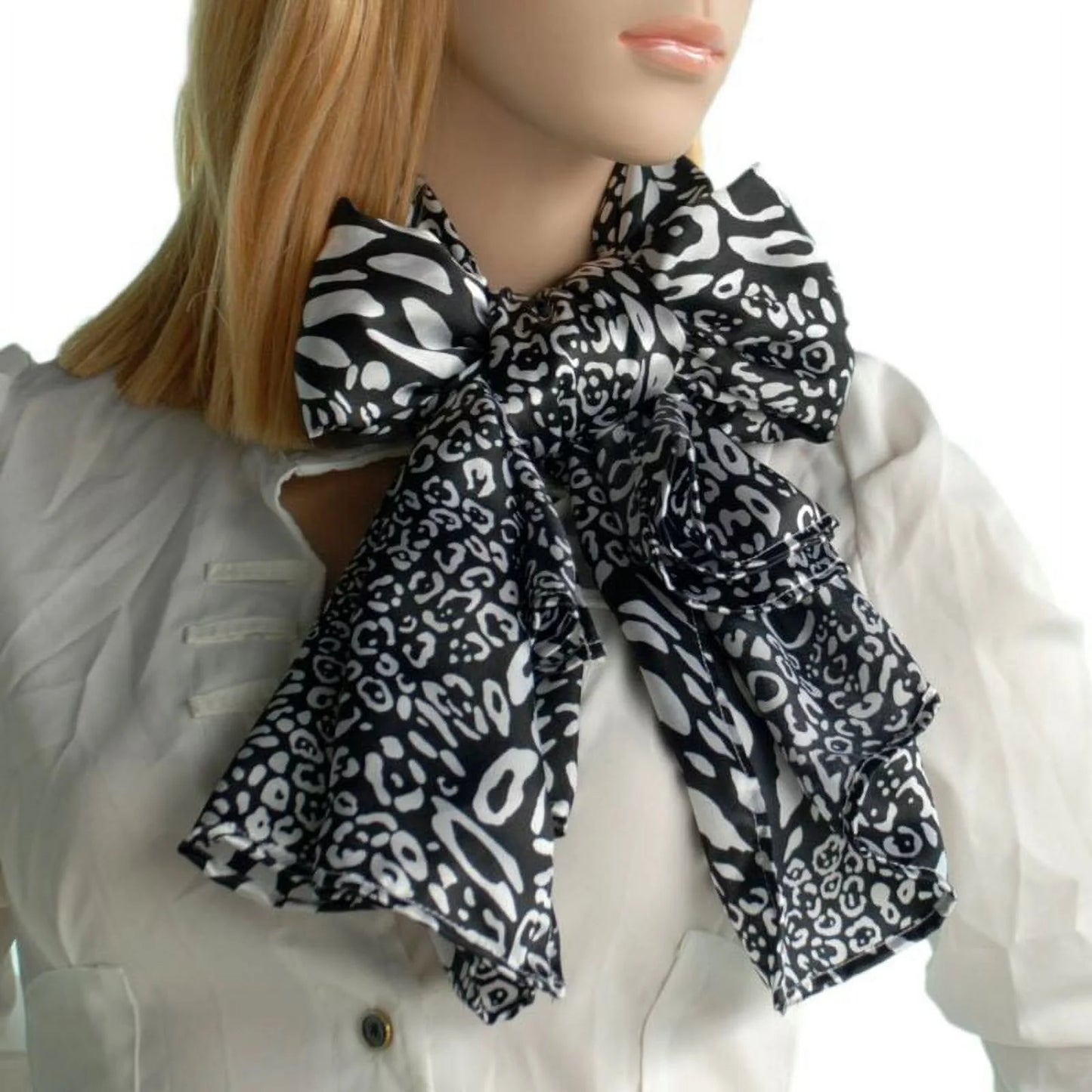 Blancho Black & White Distinctive Leopard Animal Print Fashion Soft Silk Scarf/Wrap/Shawl(Small)